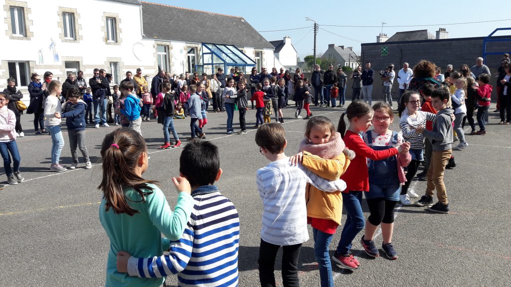Page d'accueil provisoire Ecole Sainte Thérèse de Guilers